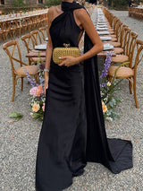 Elegant lady sleeveless halter neck long dress with ribbons