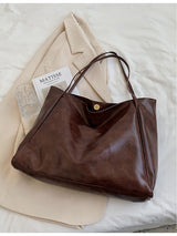 Large-capacity soft leather shoulder bucket bag