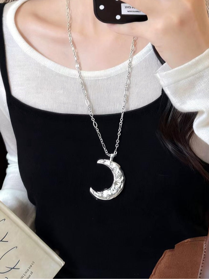 Retro Women's Silver Star and Moon Necklace